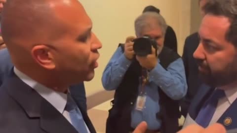 Democrat House minority leader Hakeem Jeffries comes unhinged - 10/8/2025