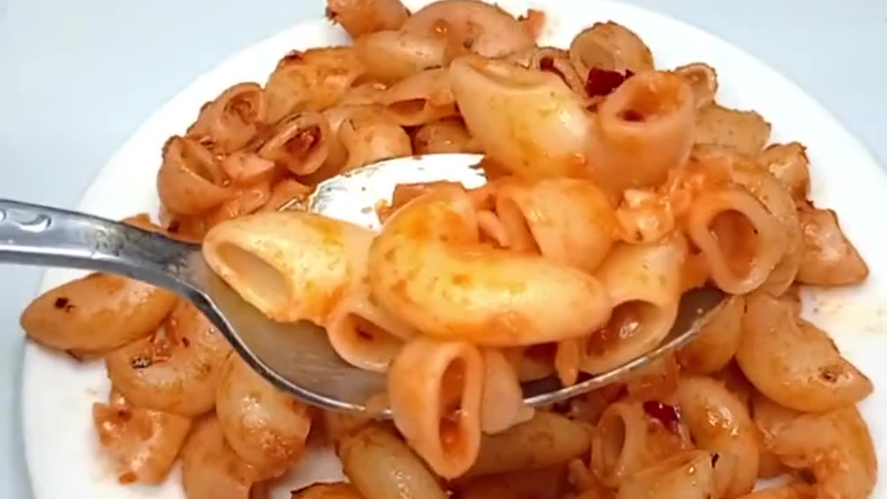Red Sauce pasta ASMR #shorts #youtubeshorts #redsausepasta #asmrcooking