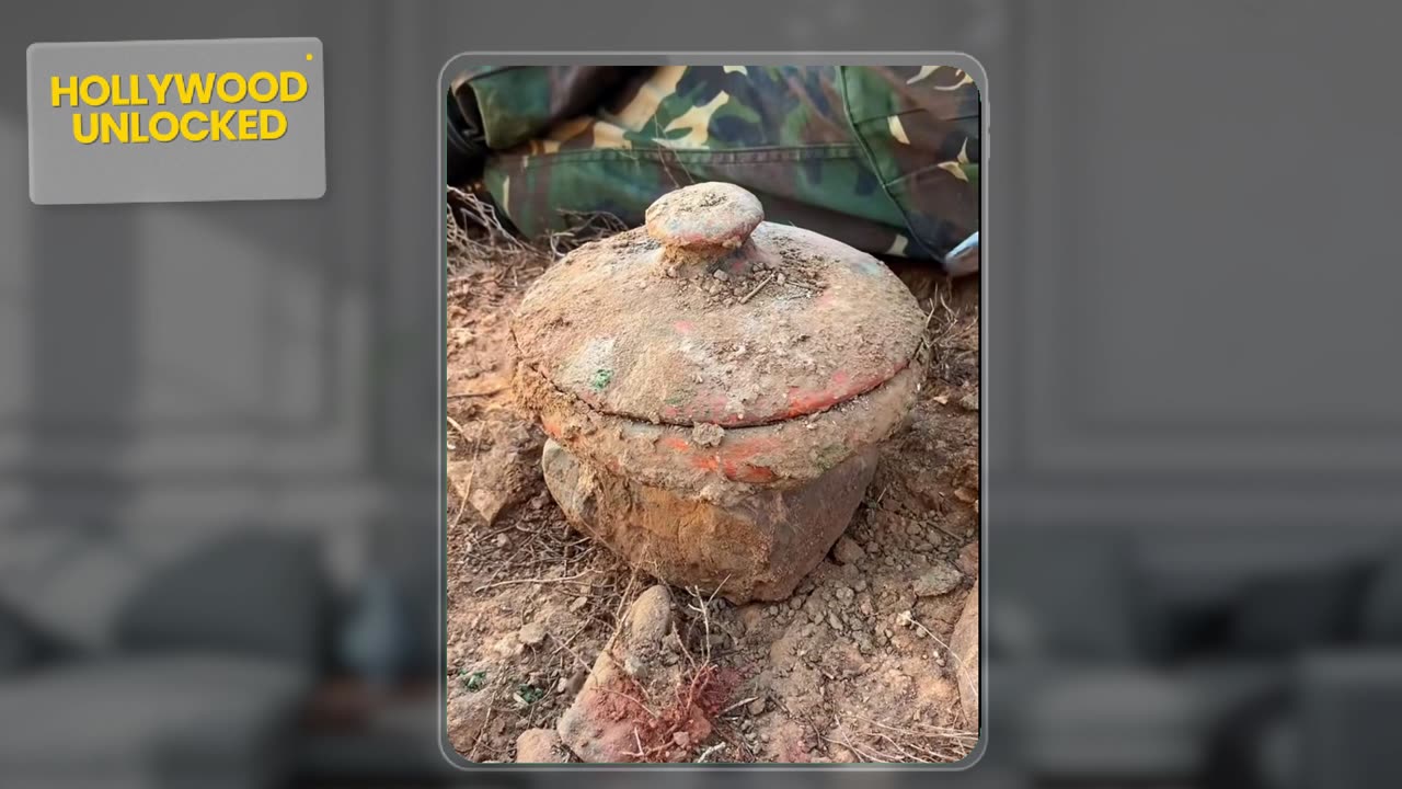 Big jar [ FULL OF GOLD ]