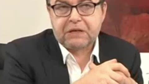 Spojżenie w przeszłość wątpliwych treści