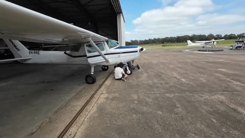 Pre flight snippet & take off.