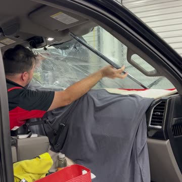 Front Windshield Installation | Ford F-150