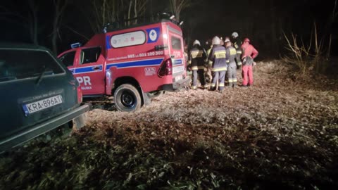 Dramat w jaskini: Uratowany po sześciu godzinach pod gruzami! jaskinia racławicka racławice