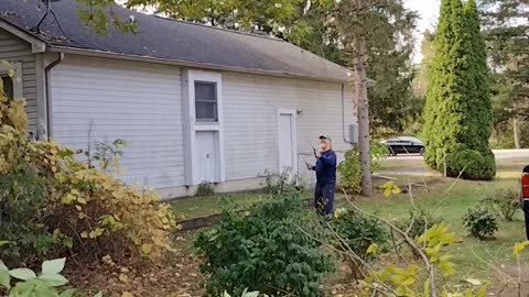 Doing some Fall trimming with a Rope Saw 3