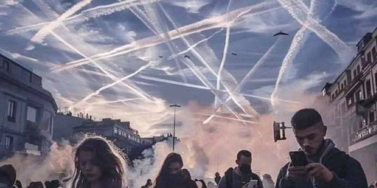 GEOINGEGNERIA: 23 Stati degli USA si sono uniti al Messico vietando la geoingegneria (dispersione di sostanze chimiche per oscurare il sole e per modificare sia meteo che clima)" 13/3/2025 [Le fonti sono in descrizione]