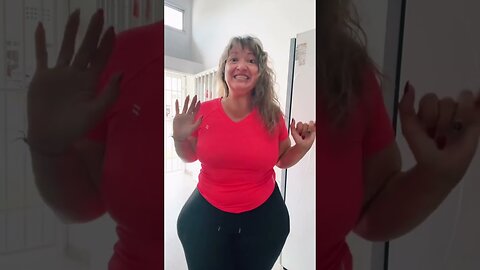 Rosana - She Owns the Spotlight With Her Stunning Fashion Vibe #PlusSizeFashion #BodyPositivity