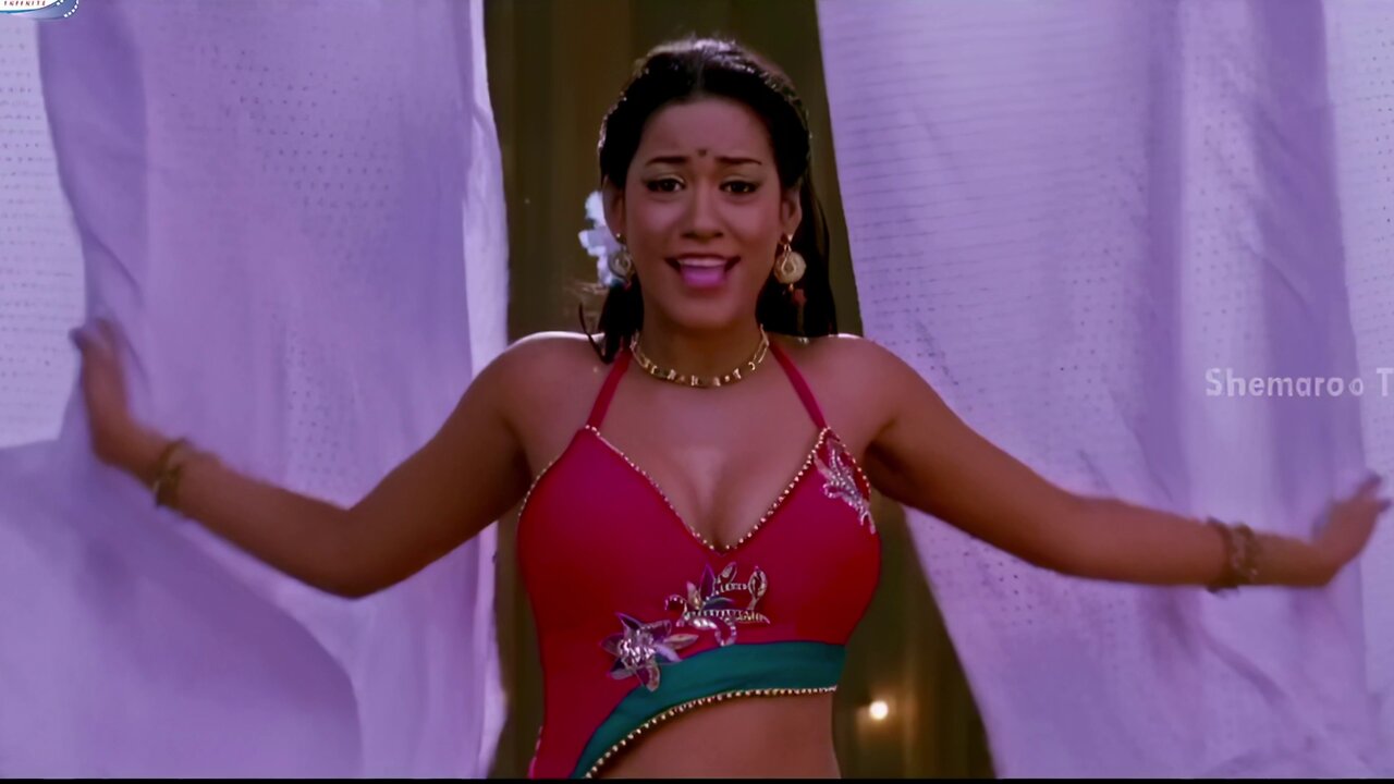 Mumaith Khan - Vechani Vayasu Dora Trim