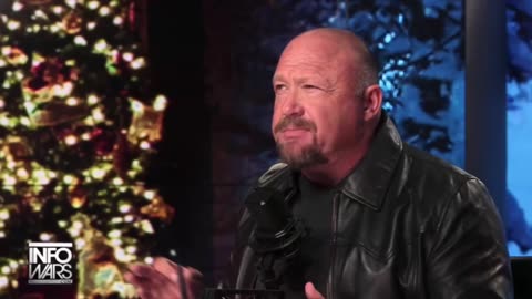 Alex Jones threatens to surround White House with 5,000 people