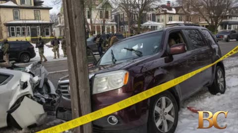 ICE agent shoots & kills protester in Minneapolis after alleged vehicle ramming