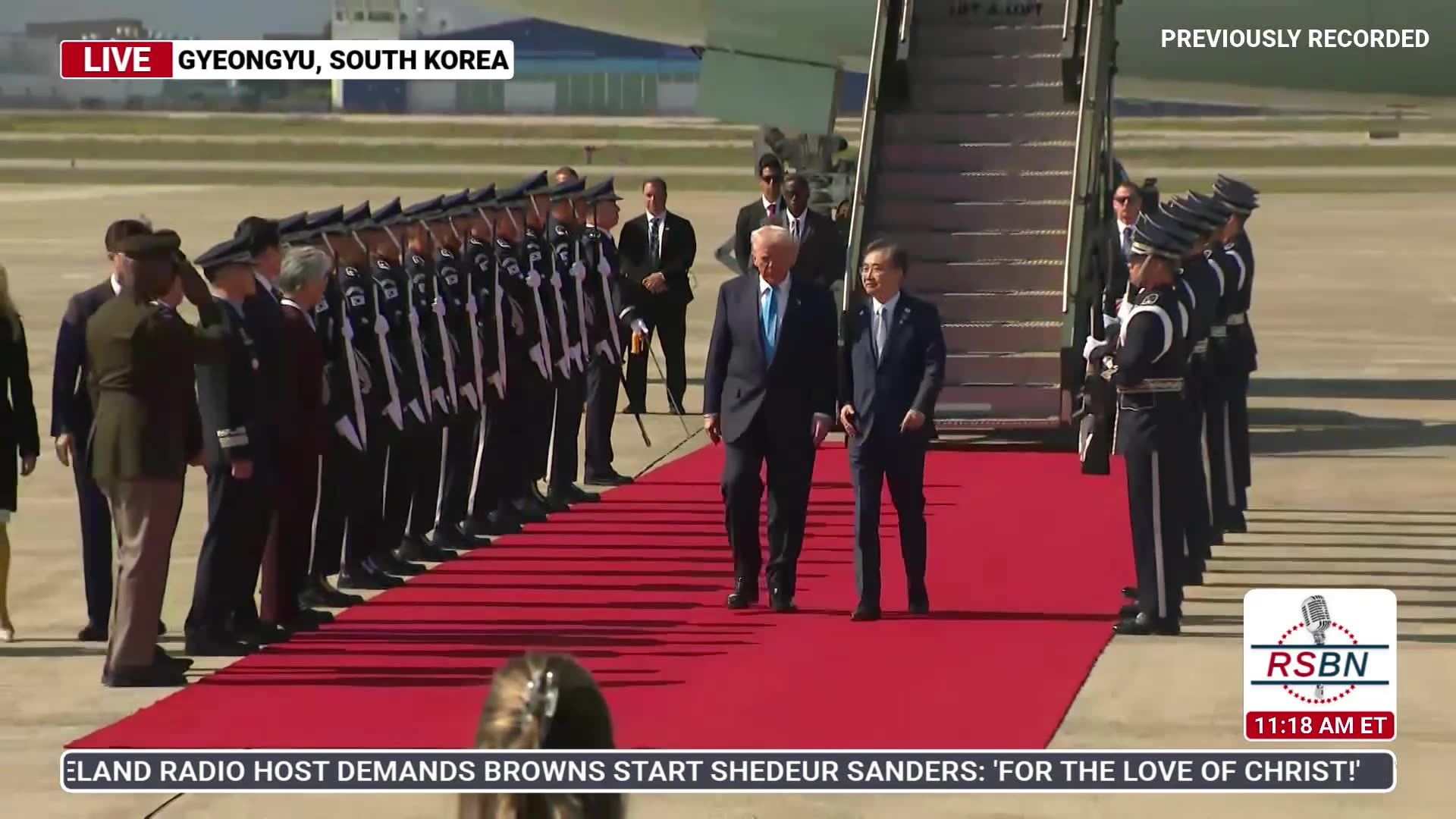 WATCH: President Trump Arrives in Gyeongju, South Korea - 10/29/25