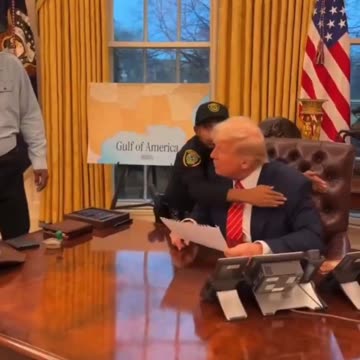 DJ Daniels gives President Trump a nice hug. 🤗I