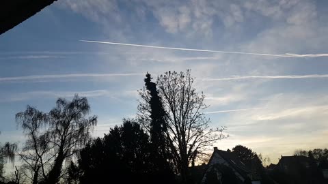 Schwuppdiwupp ist der Himmel wieder grau in NRW 😳🤯😱😡