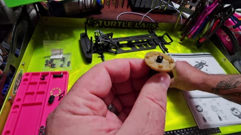 Team Associated DC10 RC Drift Car Build - EP17