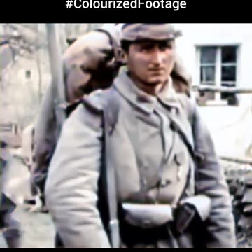 1916 young soldier before Verdun 🇫🇷 Rare smile before heading to war #Colourized