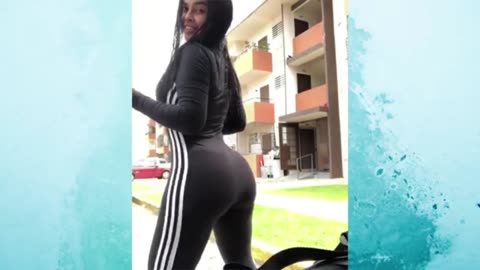 STUNNING GIRLS TWERK COMPILATION