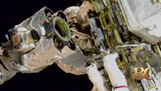 NASA’s 2 stuck astronauts take their first spacewalk together