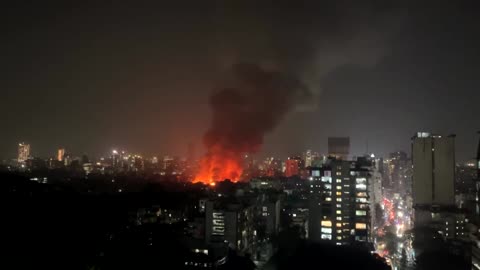 Huge fire breaks out in Dhaka's Korail slum