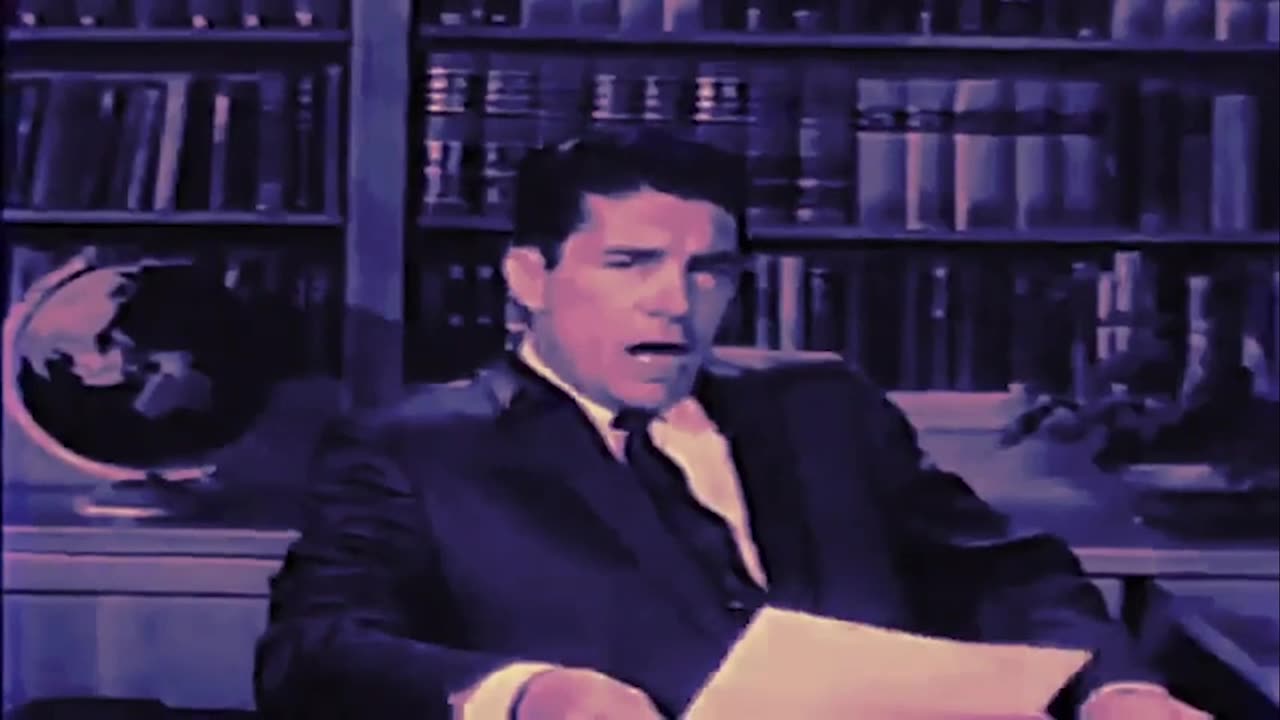 DAN SMOOT: THE DIFFERENCE BETWEEN A REPUBLIC AND A DEMOCRACY (04/18/1966)