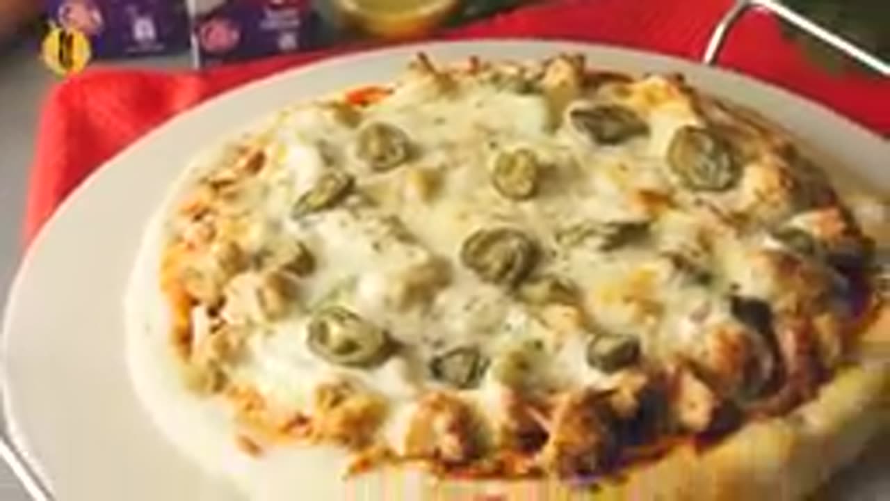 Afghani Tikka Burst Pizza Recipe by Food Fusion