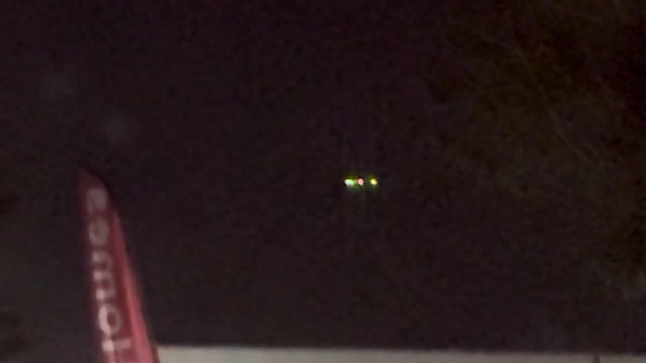 🛸😱 The Most Bizarre UFO Sighting in Los Angeles! | TheTruthAbove