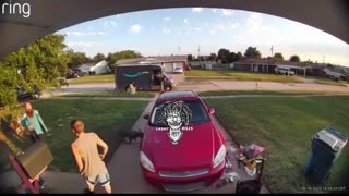 Owner catches Amazon driver pepper spraying his dog, Instant Karma