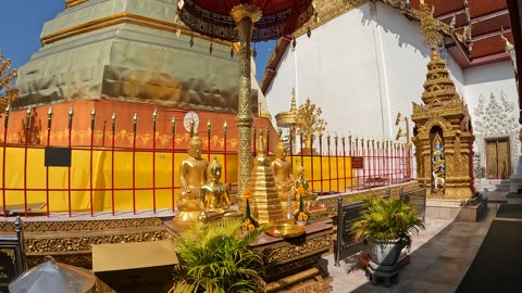 Golden Pagoda Wat Phra That Cho Hae Phrae Thailand