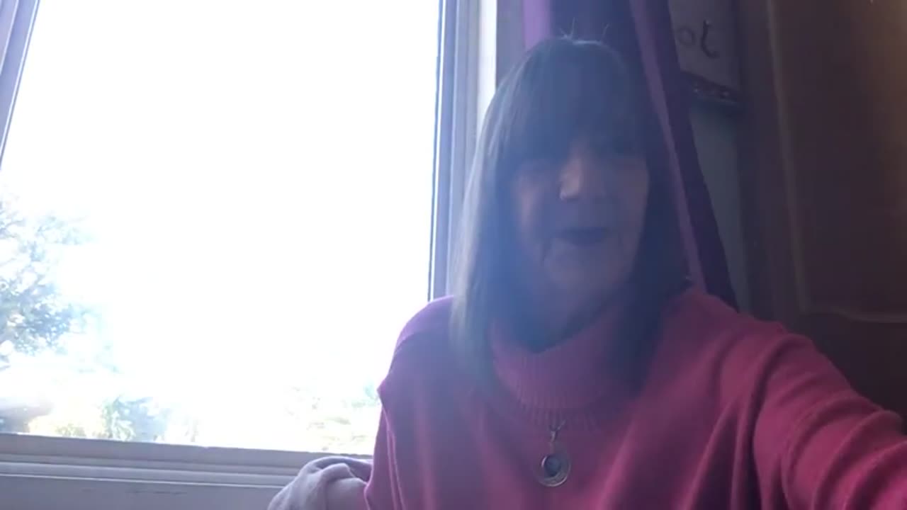 "TRAVELS WITH MY AUNT" 1969, Graham Greene, Part 1 - Chapter 1