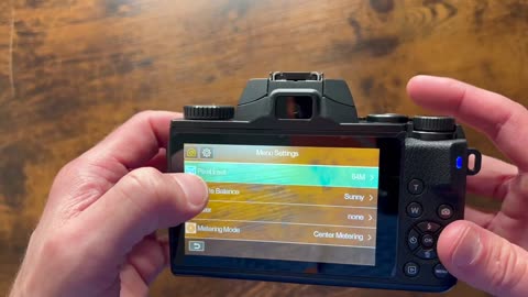 The Ultimate Vlogging Camera for YouTube: Is This the Best Choice?