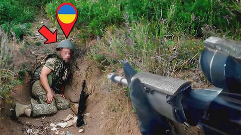 WATCH: Russian Soldiers Smash into Ukrainian Positions; Brutal Close Combat