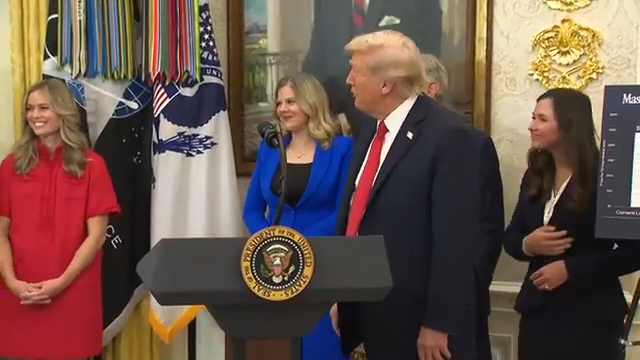 Trump Reveals Putin’s Reaction When He Teased Him About Giving Ukraine Tomahawks