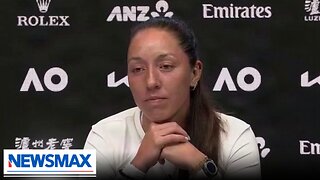 Reporter tries to bait players into bashing Trump | The Right Squad