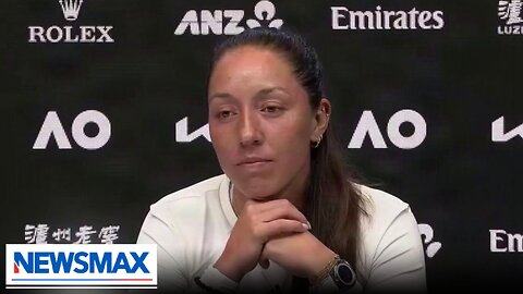 Reporter tries to bait players into bashing Trump | The Right Squad