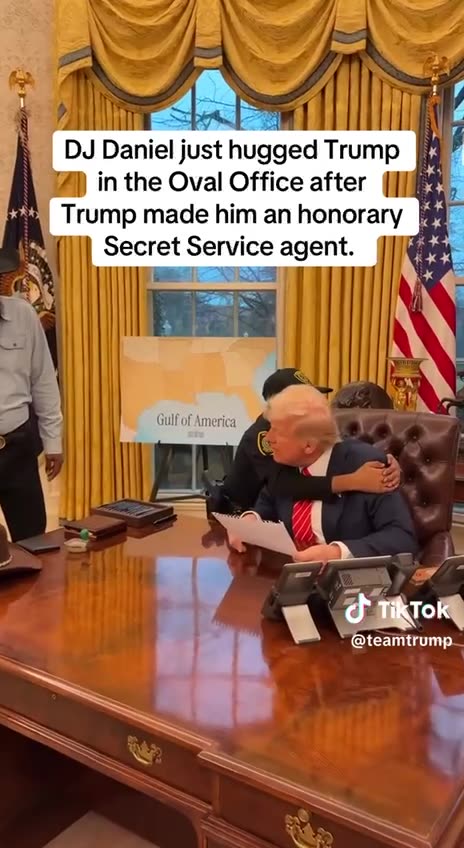 DJ Daniel Gives POTUS A Hug.. (Does it shock you Dems couldn’t even applaud this young man)