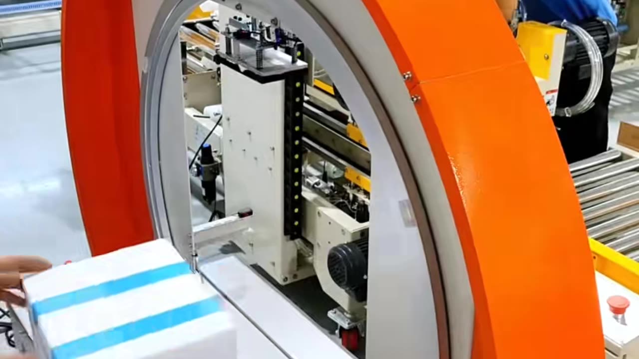 🤯✨ Watch This Machine's Satisfying Action! | FeedMyCuriosity