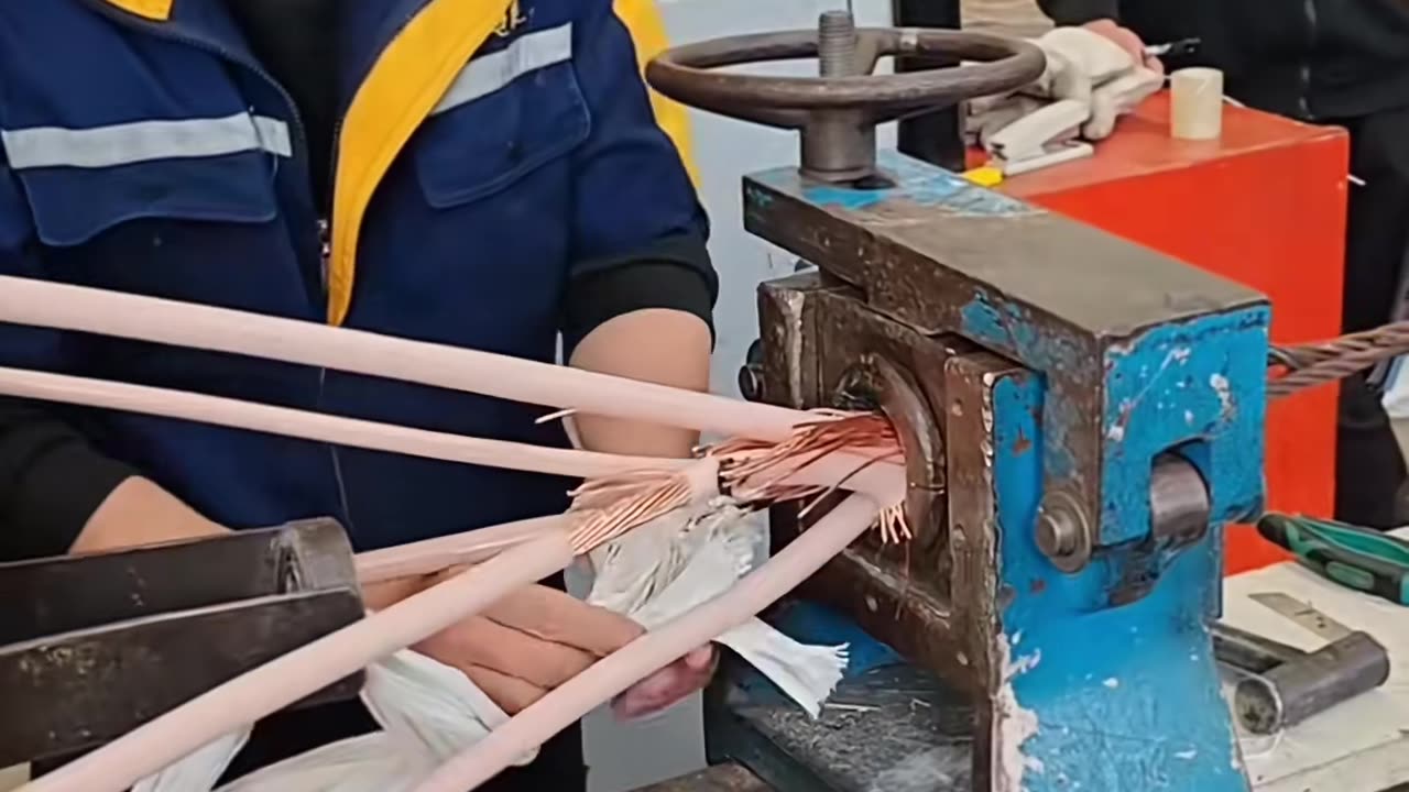 ✨🤯 Watch This Machine in Action! #ForYou