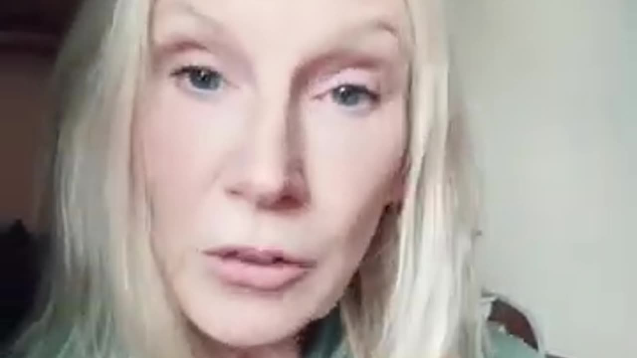 Apothicari - Buddhist Monks Walking