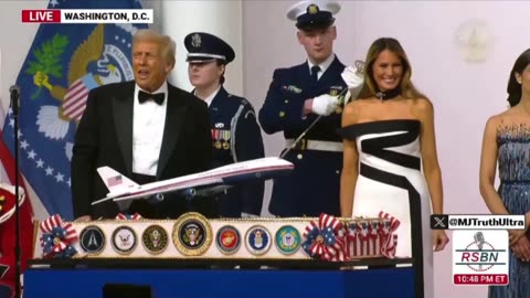 President Donald Trump cuts a HUGE CAKE with a sword and then breaks out Dancing lol