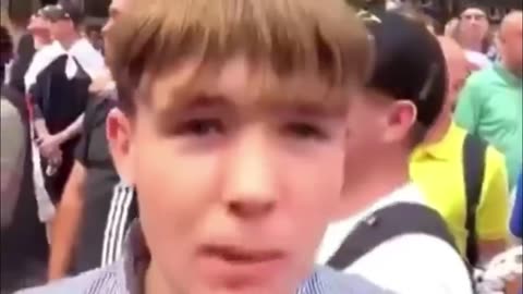 BRAVE Young British Lads FIGHT BACK Against Islamists In The UK
