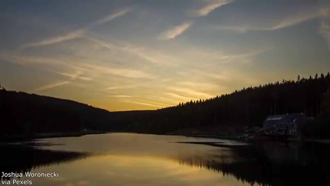 Your Daily Dose Of Internet - I’m Never Touching Snow Again