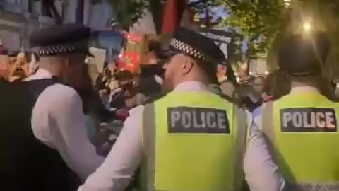 Pro Palestinian demo clashes with police in London.