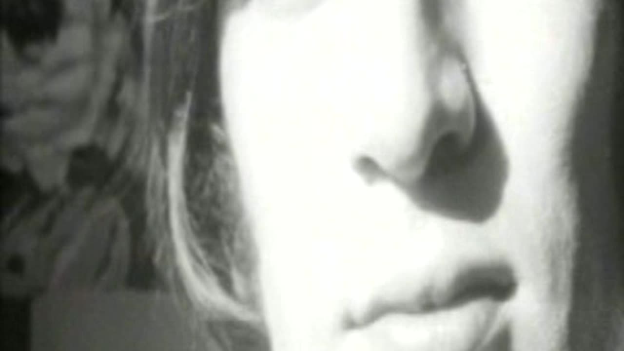 Troggs - Love Is All Around = 1968