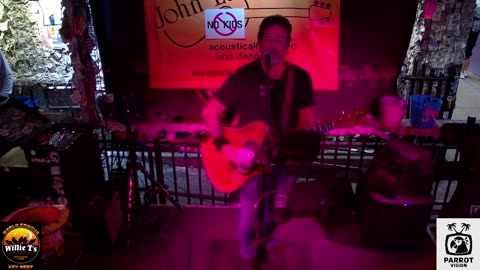 LIVE Music Everyday!