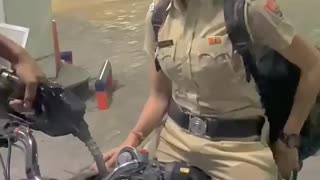Breaking: मैं निकला ❤️ #sonikalife #police #policegirls #policelove #bulletrani