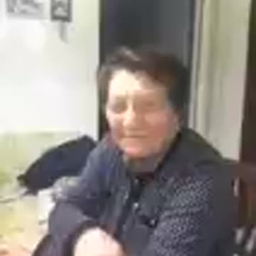 zia titina gli rivela quel che lui è.