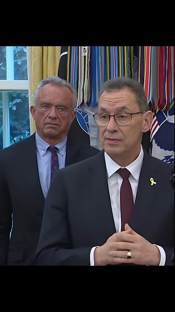 RFK Jr staring at the CEO of Pfizer.