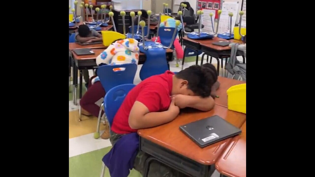 Another NC Teacher's Video Of Classroom To Show How Many Students Were Absent: 'My Innocent Babies…'