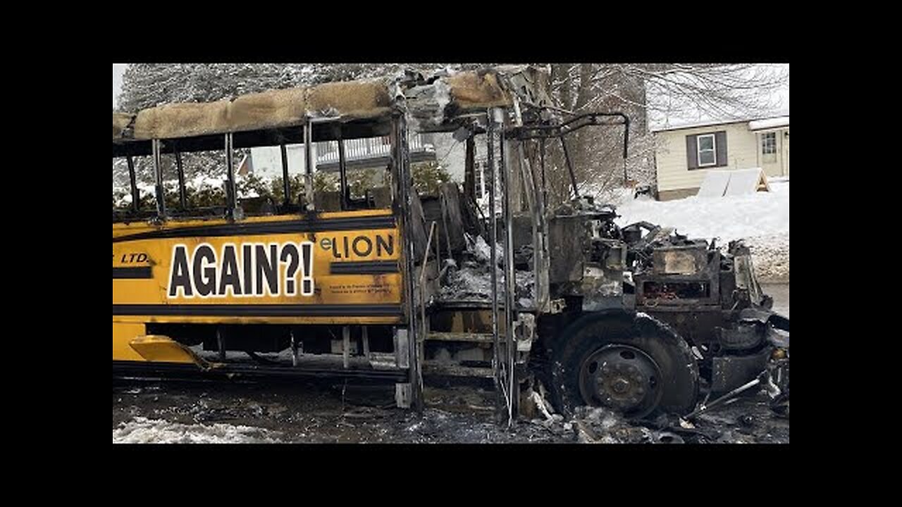 ANOTHER ELECTRIC LION SCHOOL BUS BURNS / HUNTSVILLE ONTARIO