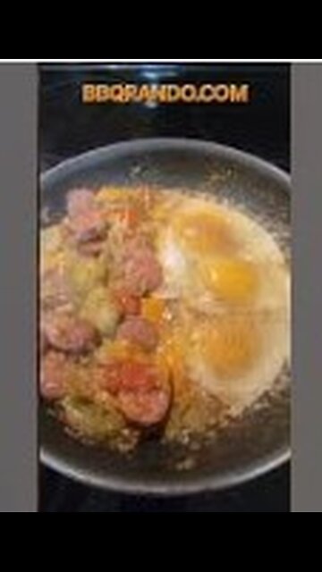 Kielbasa 🫑🧅🌶🥚 & Eggs Leftovers #shorts #shortvideo