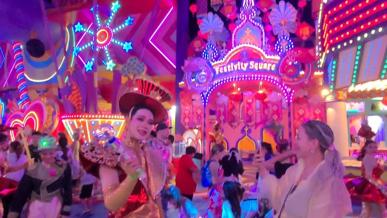 Carnival Magic l. - Kamala Beach (Phuket, Thailand)