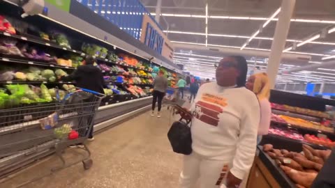 PAPA E DRIVES A TESLA FOR THE FIRST TIME *HILARIOUS*